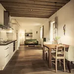 Hotel Malat Weingut Und 4*