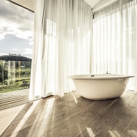 Hotel Malat Weingut Und